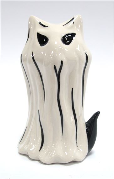 Trick or Treat The Ghost Cat by Lorna Bailey