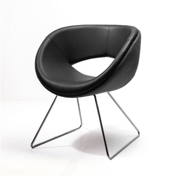 MOD STYLE LEATHER CHAIR - Jack Cartwright