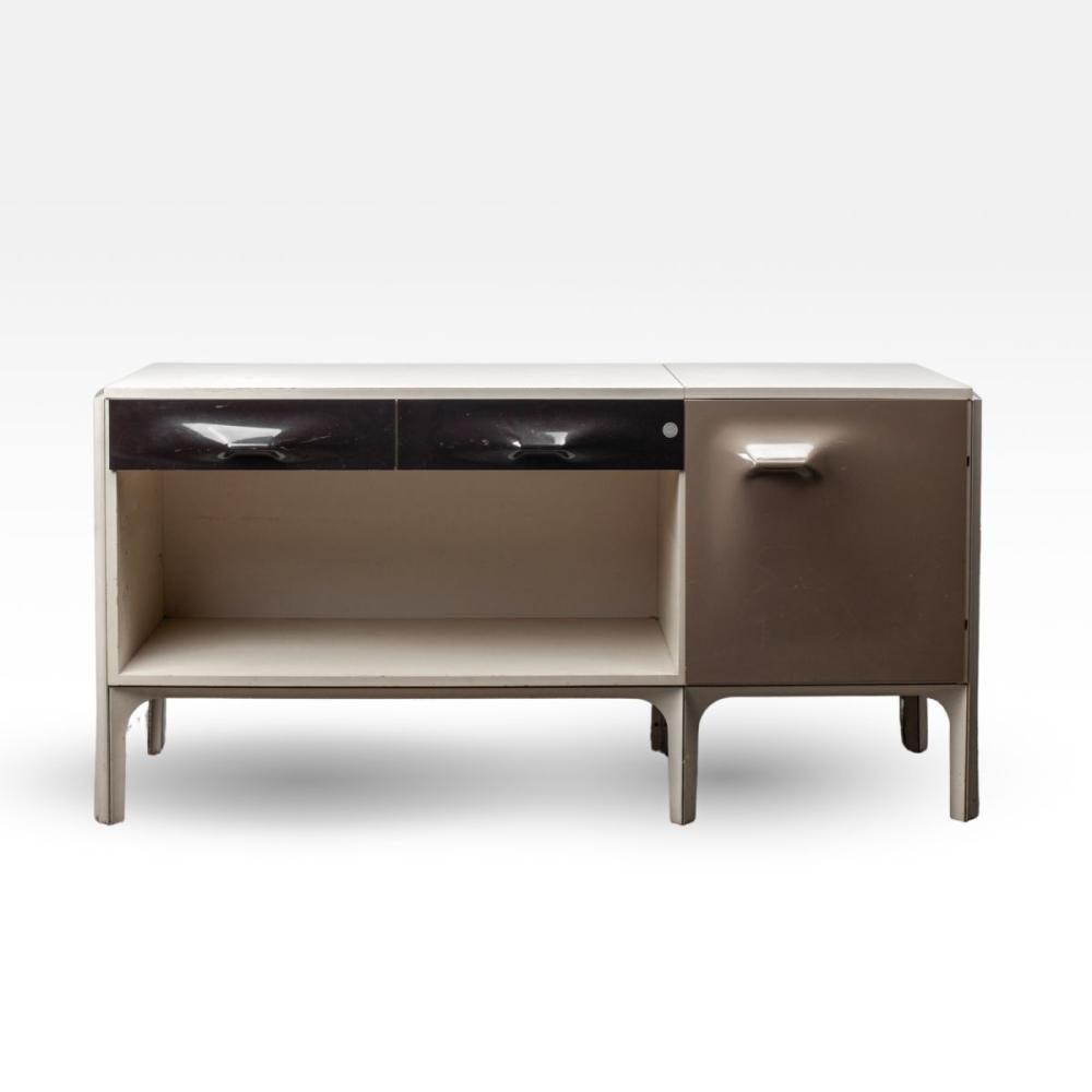Raymond Loewy | VINTAGE RAYMOND LOEWY DF 2000 DESK | MutualArt