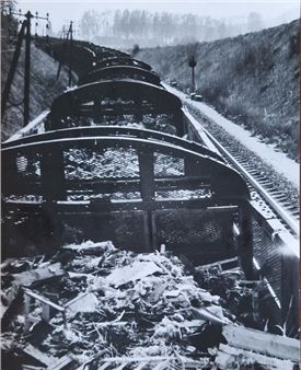 Untitled. Landscape, train with rubbish dump - Anker Spang-Larsen