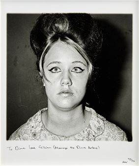 To Diane love Gillian (homage to Diane Arbus - Gillian Wearing