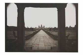 Light Over Ancient Angkor, #4 - Kenro Izu
