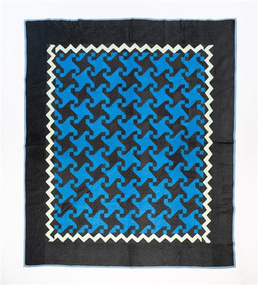Bachelor's Puzzle with Zigzag Border Quilt
