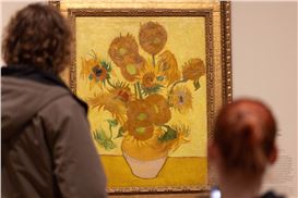 Van Gogh Museum Says It May Close If Dutch Government Doesn’t Contribute More Money