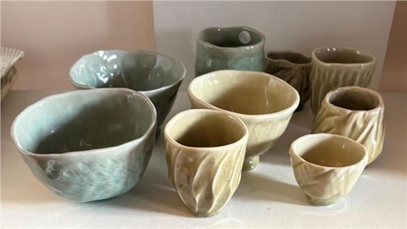 Bowls & Cups by Glenda Hoy