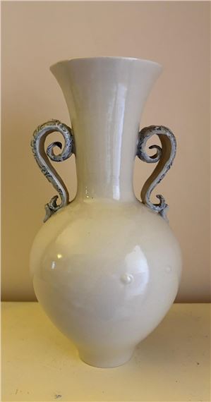 Blue Floral Vase by Glenda Hoy