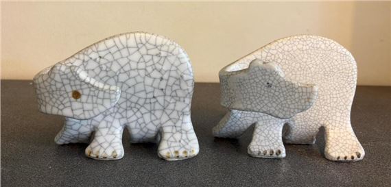 Polar Bears (2 by Glenda Hoy