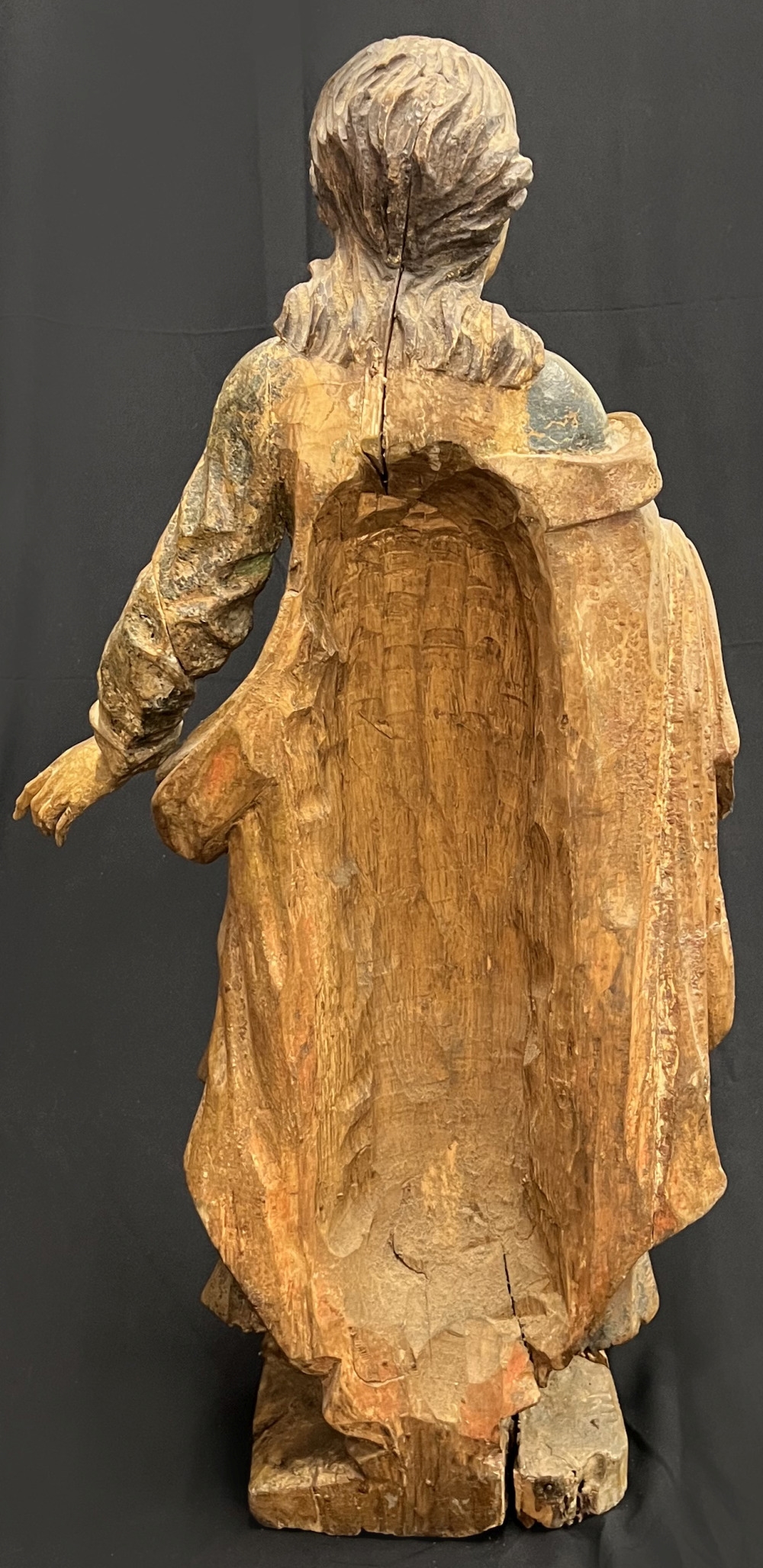 Artwork by Evangelist Johannes, Holzskulptur, Made of Wood