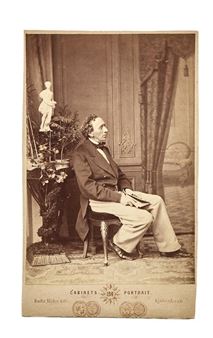 B/w cabinet card photograph of Hans Christian Andersen - Budtz Müller