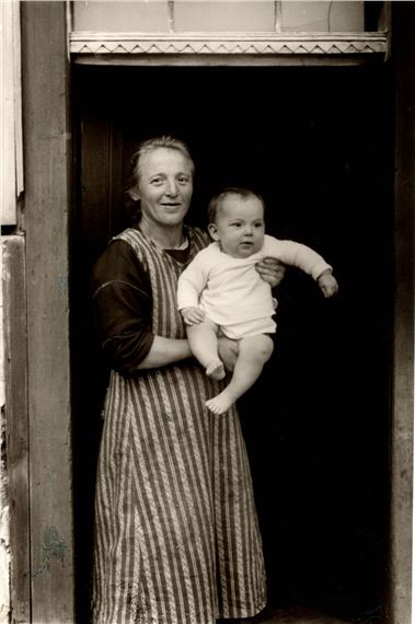 August Sander | Working class mother | MutualArt