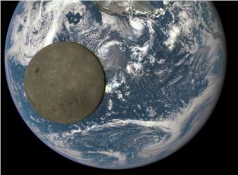 Mario Airò: co-mondo