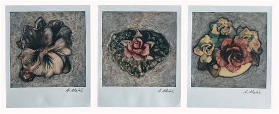 Compositions with roses and pansies - Andreas Mahl