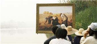 Araya Rasdjarmrearnsook: The Bouquet and the Wreath - Jameel Arts Centre