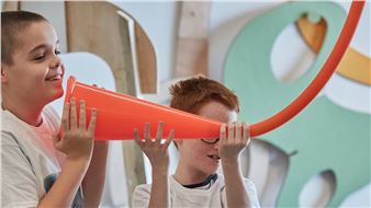 Leap then Look: Play Interact Explore - Tramway