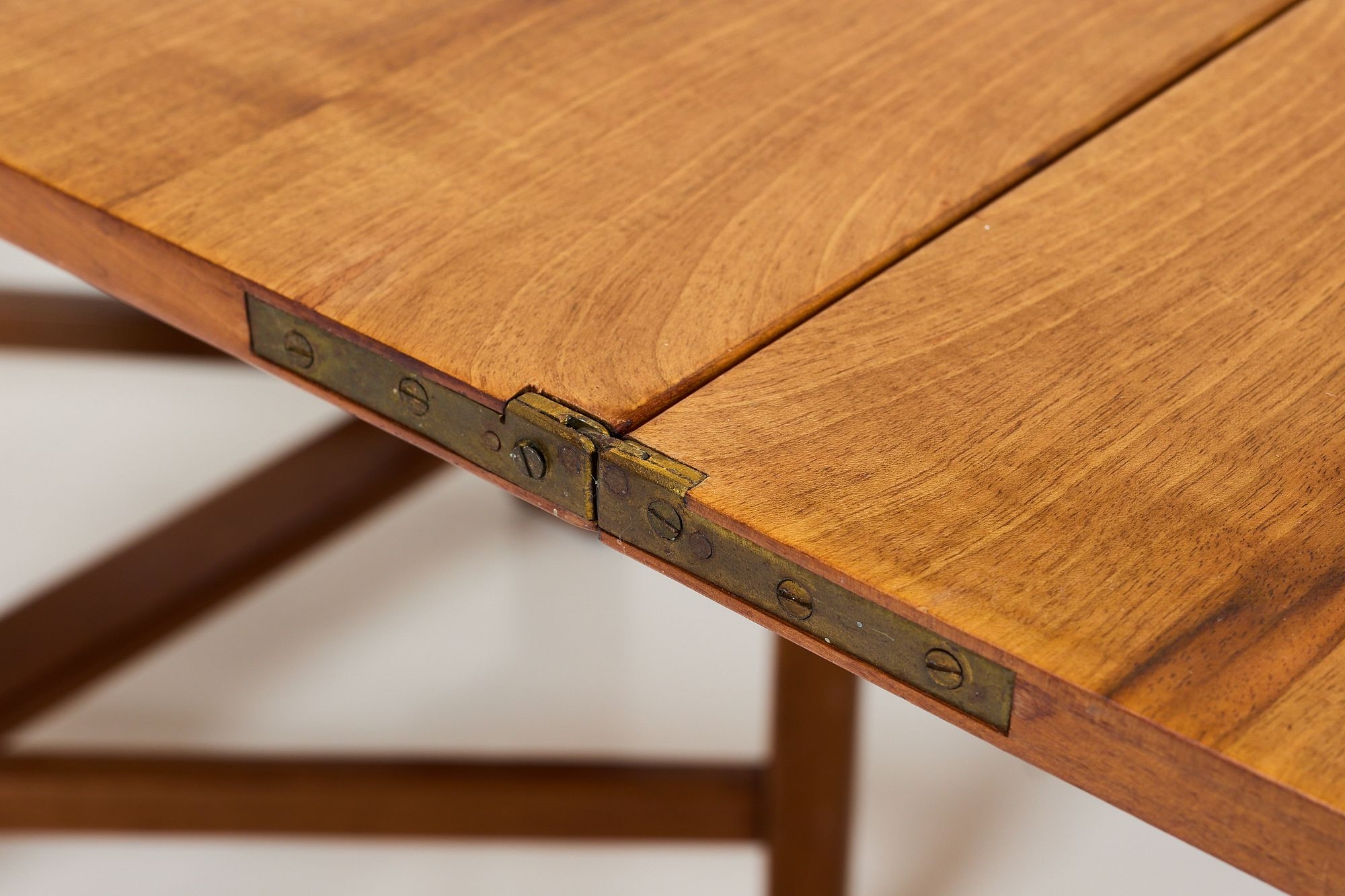 Bruno Mathsson | Maria Expanding Table (1960s) | MutualArt