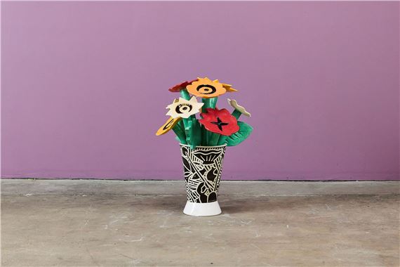 Flower Vase Sculpture by Robert Beau Kvenild, last quarter, 20th century