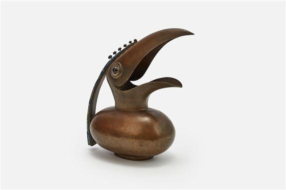 Toucan Pitcher - Los Castillo