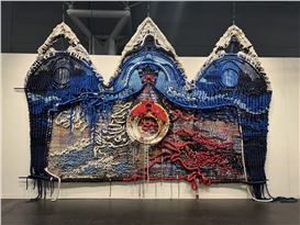 Review: Armory Week 2025 by Vittoria Benzine