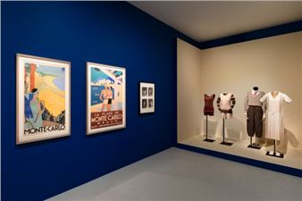 ‘Coco Chanel’s Roaring Twenties’ Examines Sporty Silhouettes and Cross-Disciplinary Collaborations