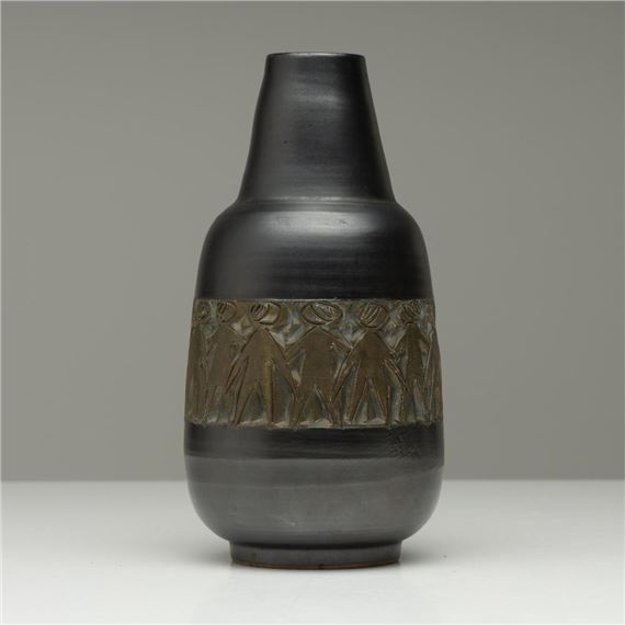 A Fratelli Fanciullacci pottery vase with figural banded relief by Fratelli Fanciullacci