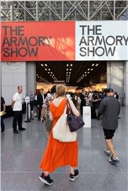 Art, Style, & Swagger: Photos from the 2025 Armory Show