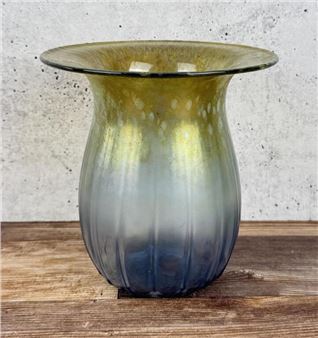 Vase - Bob Biniarz
