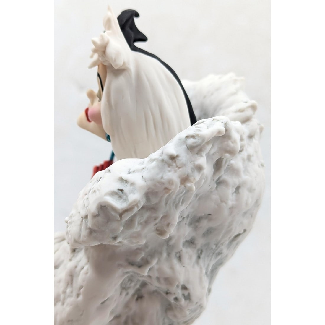 Artwork by Giuseppe Armani, Cruella De Vil, Made of Figurine