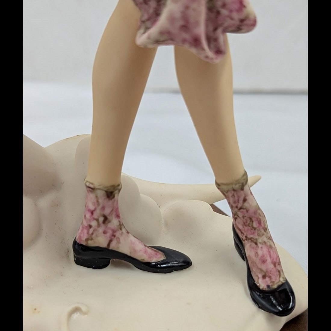 Artwork by Giuseppe Armani, Lady Clown With Puppet, Made of Figurine