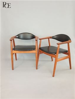 Pair of teak table armchairs in black leather - Svend Aage Eriksen