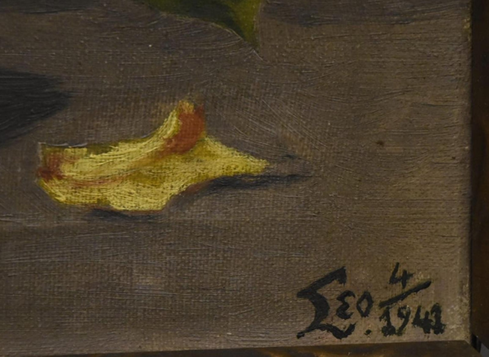 Léo | Still life of flowers with yellow roses | MutualArt