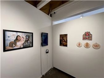 SMUT - Artemisia Gallery