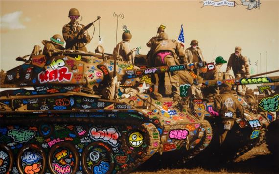 Peace and Blach by Maxim Blachere