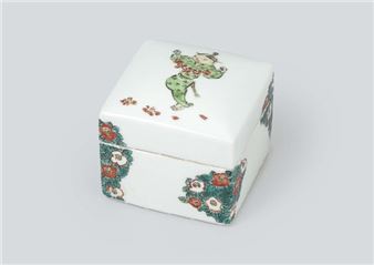 Covered box with design of girl with camellia in overglaze enamel - Yoshimichi Fujimoto