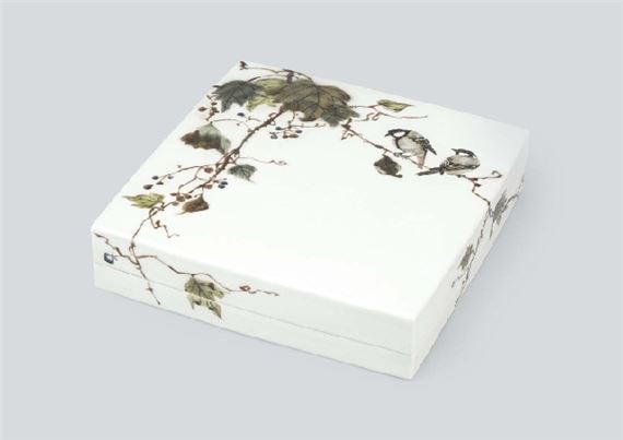 Square box with design of grape and bird in white glaze and overglaze enamel