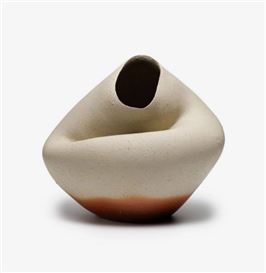 Ceramicist Koichiro Isezaki's second solo exhibition 'Clay in Flow' opens at Ippodo Gallery