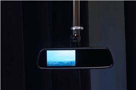 Phantasmatic Screens: Tiffany Sia & the Poetics of Exile