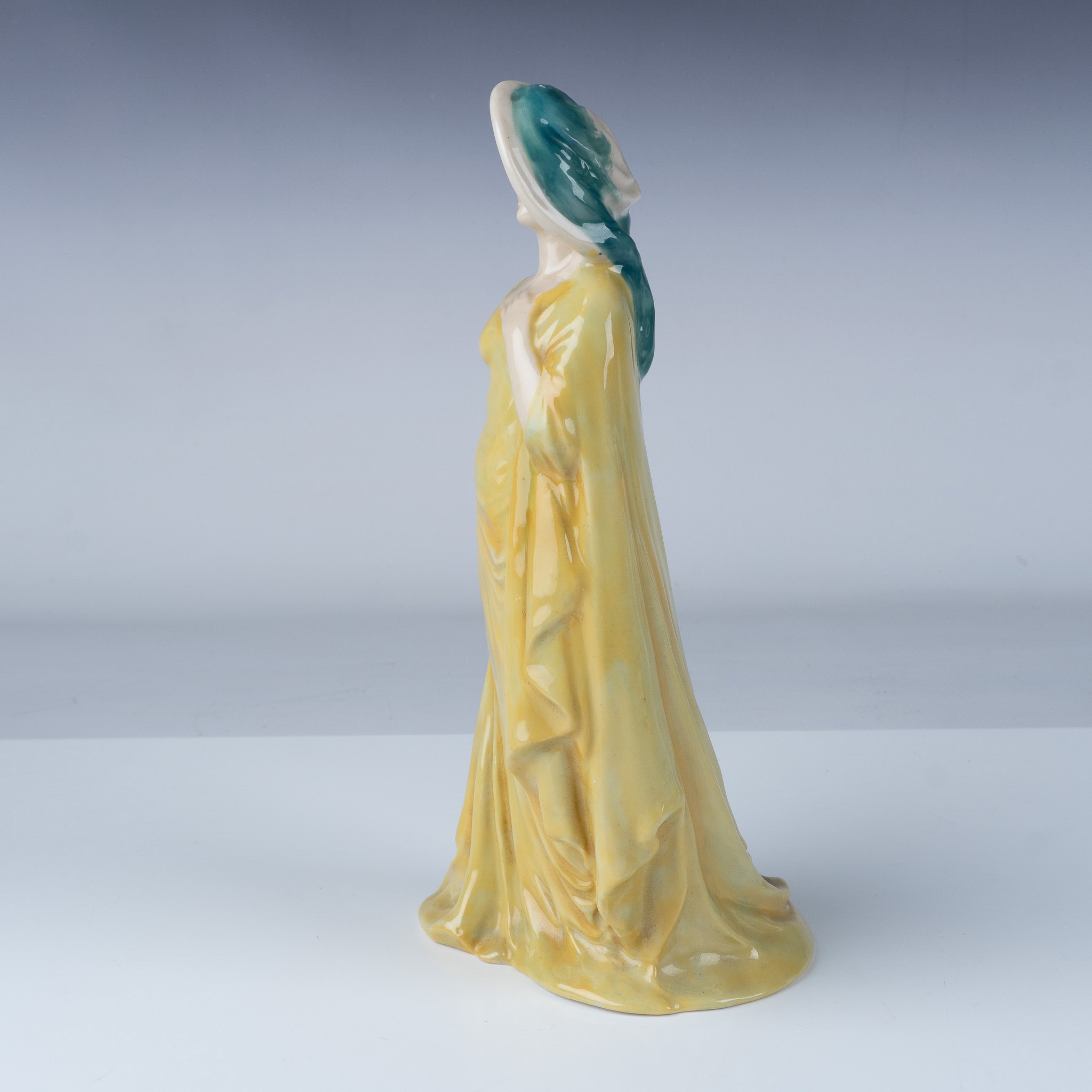 Harry Tittensor | The Gainsborough Hat HN47 - Royal Doulton Figurine ...