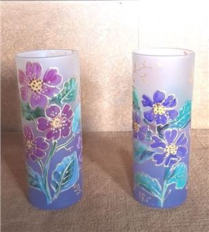 Two glass water glasses with painted pink and mauve flowers - Joy de Rohan Chabot