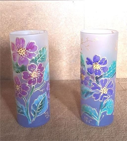 Two glass water glasses with painted pink and mauve flowers - Joy de Rohan Chabot