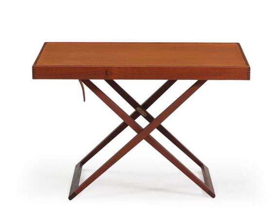 Mahogany coffee table with folding frame