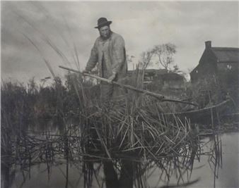 Pioneering photographers P.H. Emerson and Susan Derges paired in new exhibition at Purdy Hicks Gallery