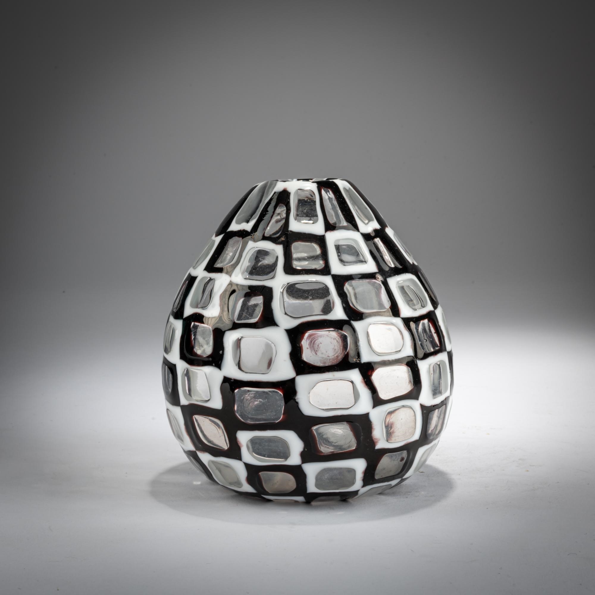 Tobia Scarpa | Occhi vase (1959 - 1960) | MutualArt