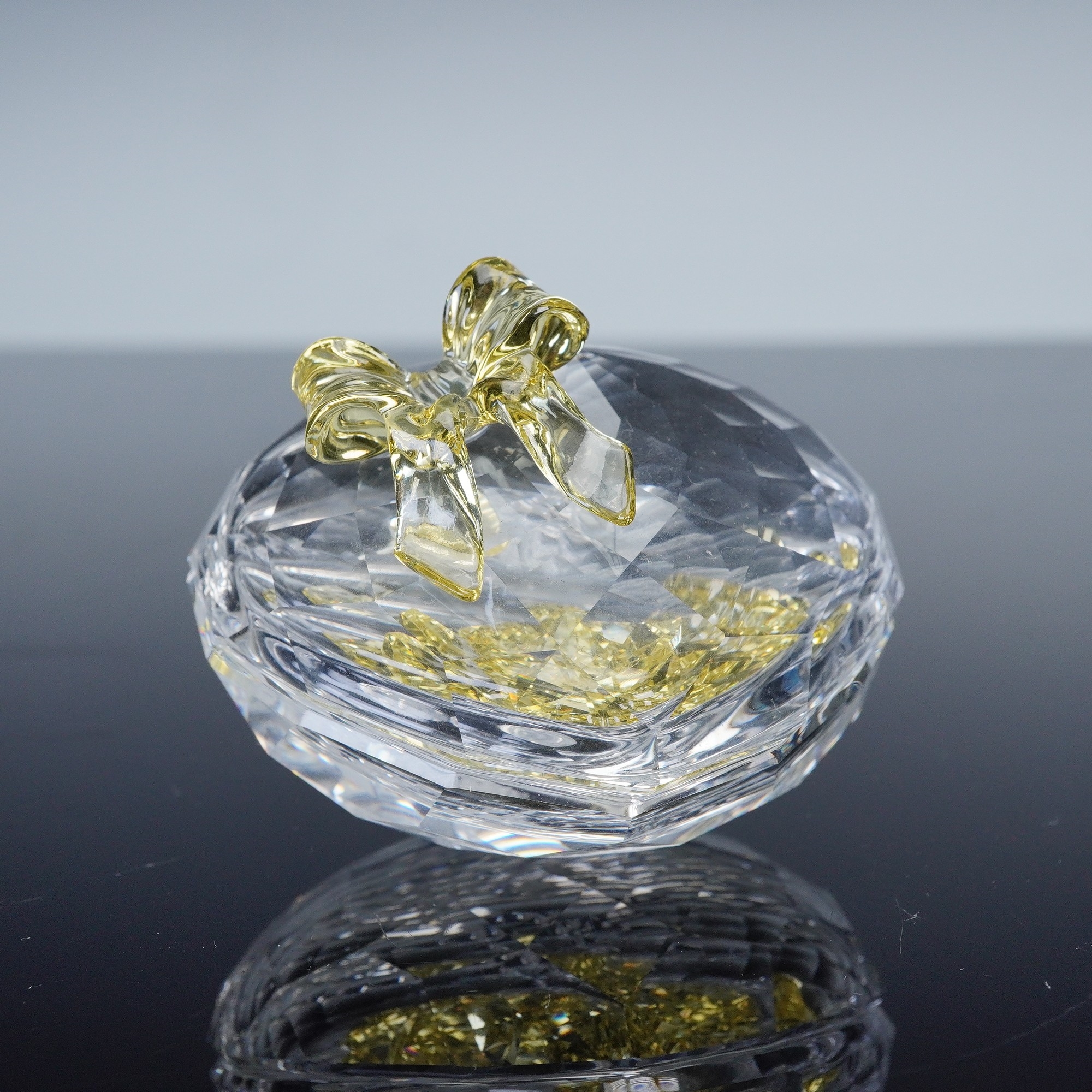 Edith Mair | Swarovski Crystal Box, Anna Jewel Box with Loose Hearts ...