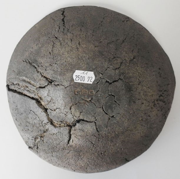 Artwork by Gisèle Buthod-Garçon, Raku bowl and frame, multicolored interior on white background, Made of Raku