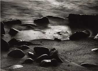 The Shore - Wynn Bullock