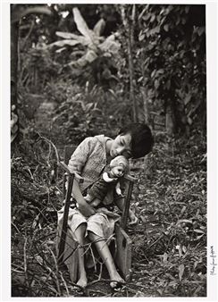 Le Thi Dat, Vietnam - Philip Jones Griffiths