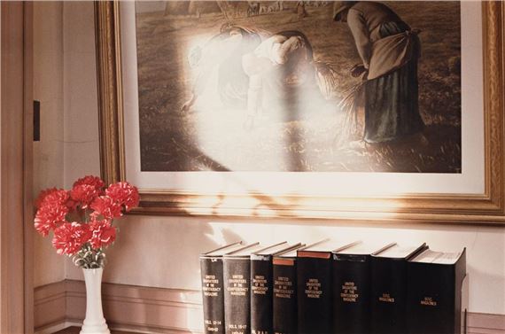 Untitled (books and flowers by William Eggleston, 1985