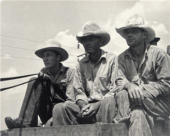 Dorothea Lange & Friends: Wine Country Harvest - Scott Nichols Gallery