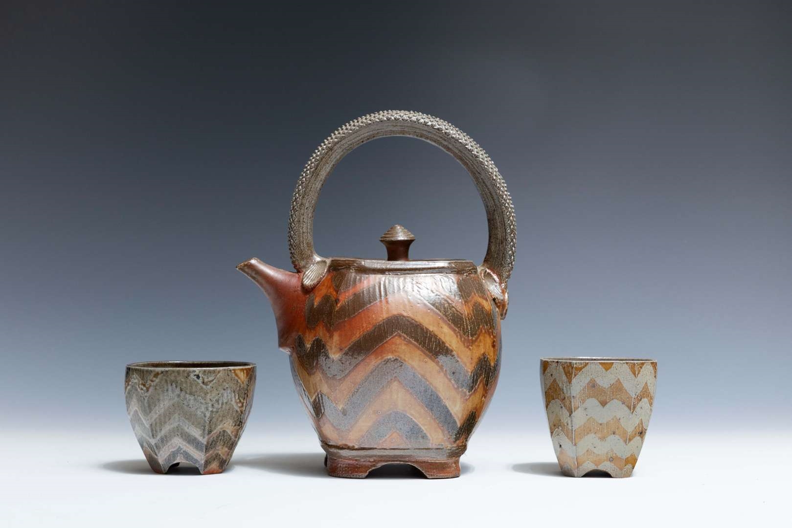 Artwork by Jos Vulto, Theepot & Bekers (5, Made of stoneware