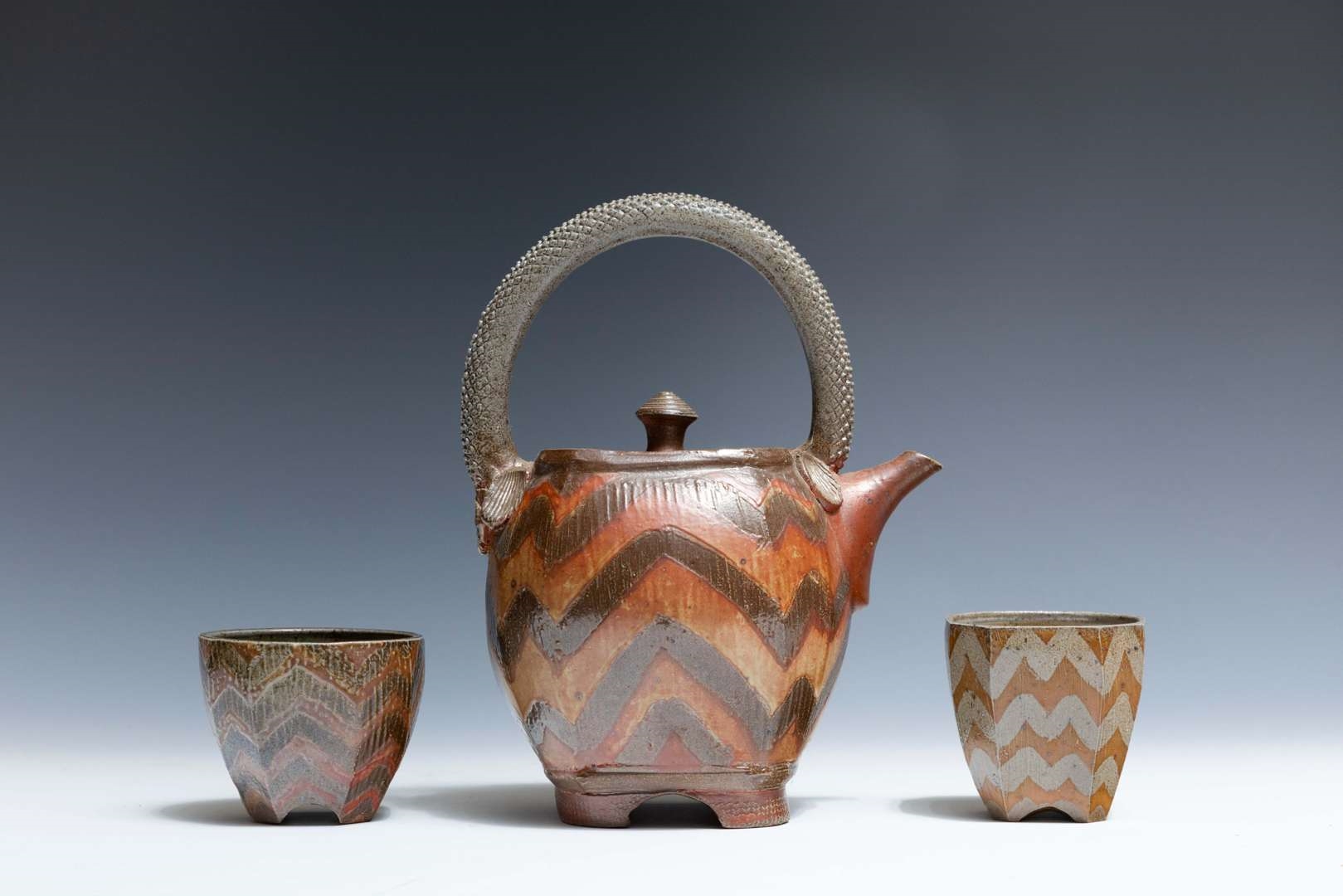 Artwork by Jos Vulto, Theepot & Bekers (5, Made of stoneware